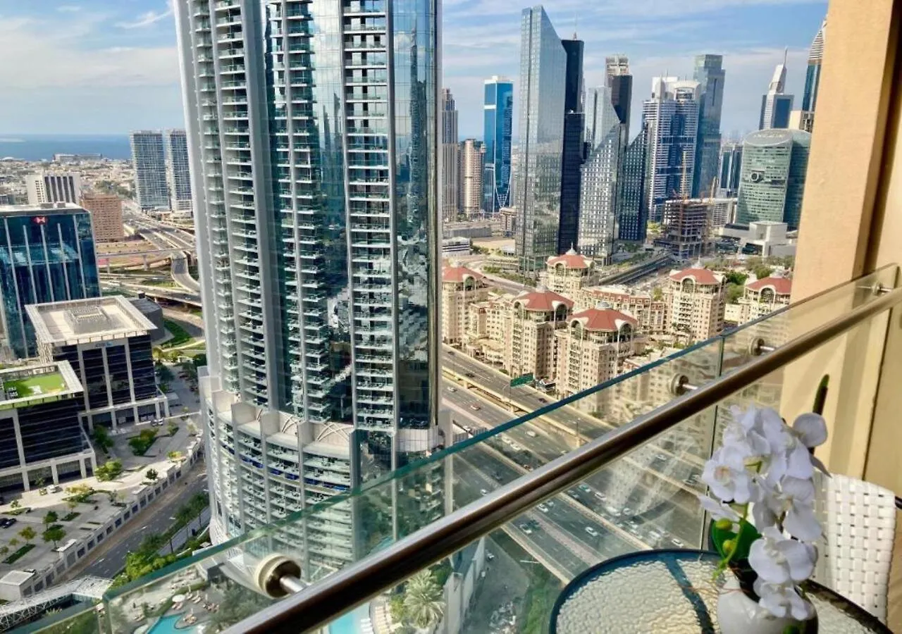 Deluxe Stay - Address Dubai Mall -The Residence